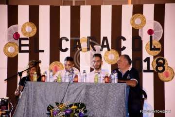 Daniel Castellano da el pistoletazo de salida a las fiestas de El Caracol (Foto Antonio Alí)